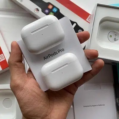 airpods-pro-with-active-noise-cancellation-big-2